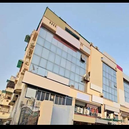 Hotel Anjali Palace Ахмедабад Экстерьер фото